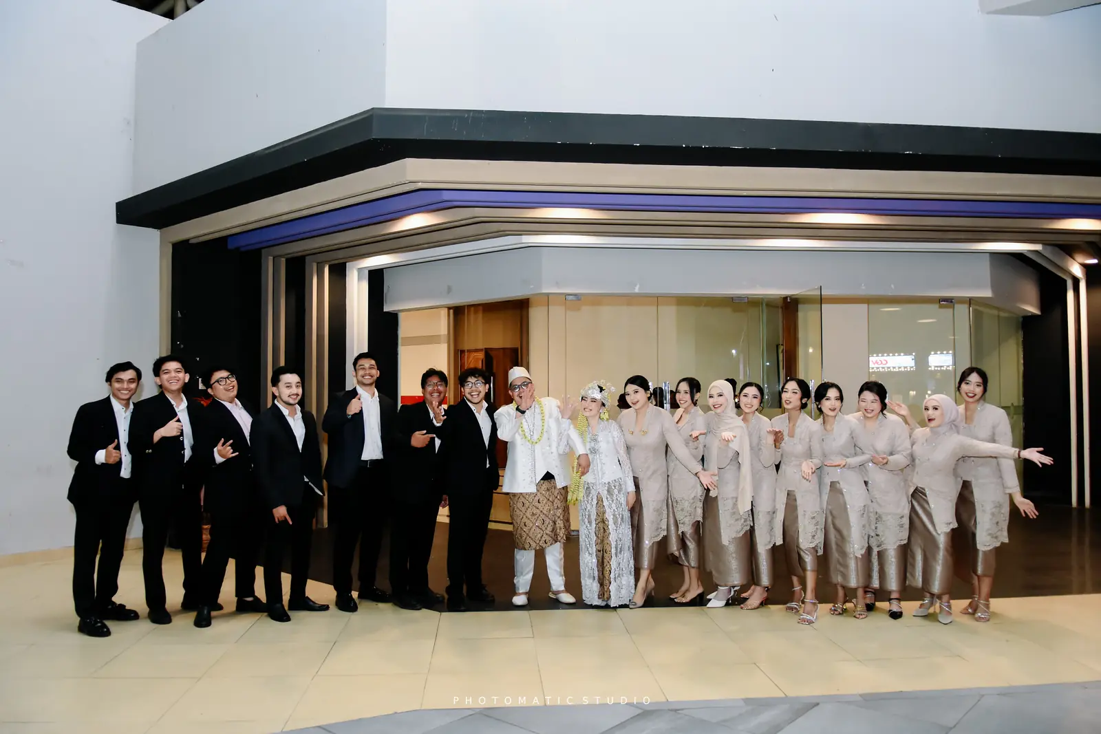 Momen Bahagia Pengantin Satu Cerita Wedding